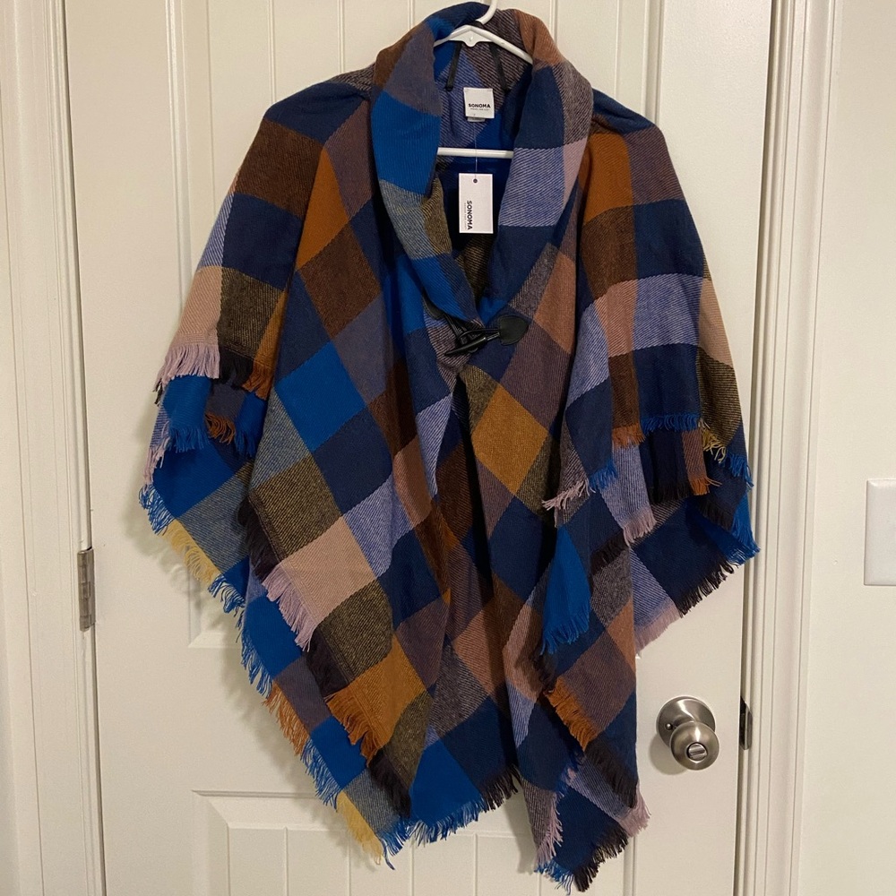NEW Sonoma women’s checkered plaid blue brown fringe thick knit‎ poncho wrap